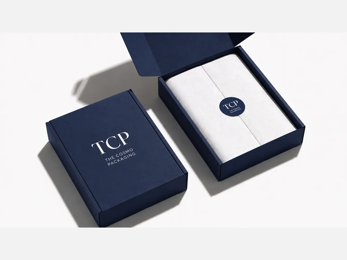 Branded mailer box for ecommerce beauty shipments